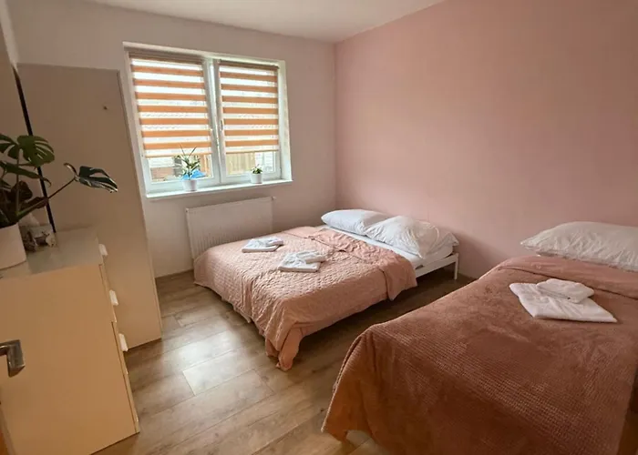 Golden Sunset Appartement *